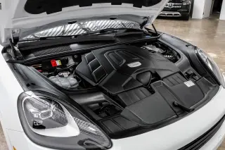 2021 Porsche Cayenne 