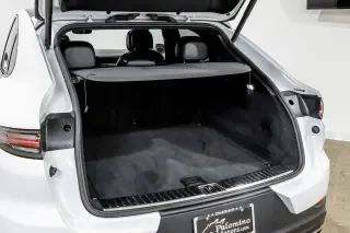 2021 Porsche Cayenne 