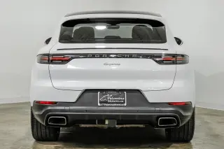 2021 Porsche Cayenne 