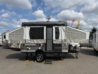 2018 Forest River Flagstaff SE
