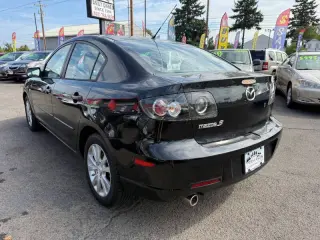 2008 Mazda MAZDA3 i Sport