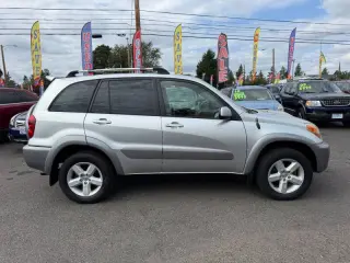 2004 Toyota RAV4