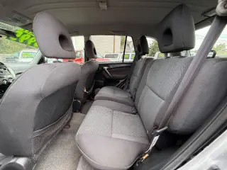 2004 Toyota RAV4