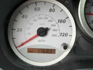 2004 Toyota RAV4