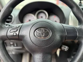 2004 Toyota RAV4
