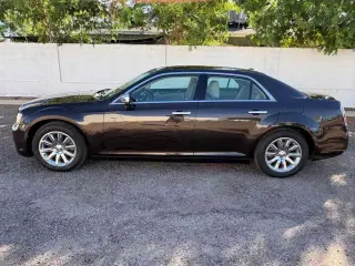 2012 Chrysler 300 Limited