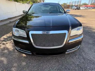 2012 Chrysler 300 Limited