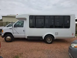 2005 Ford Econoline Commercial Cutaway