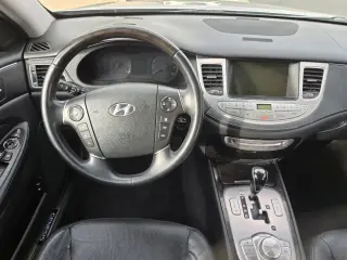 2012 Hyundai Genesis