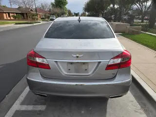2012 Hyundai Genesis