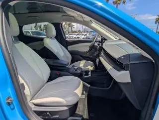 Ford Mustang Mach-E 2024 Premium 4dr SUV