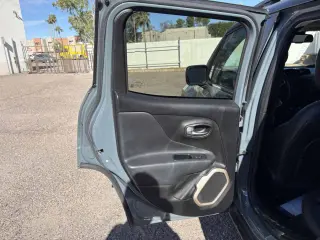 2017 Jeep Renegade Deserthawk