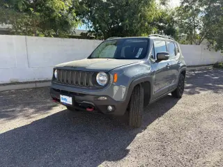 2017 Jeep Renegade Deserthawk