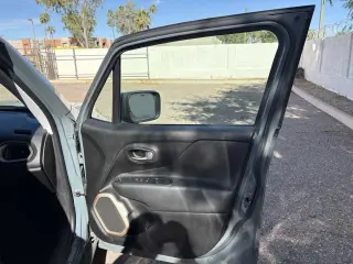 2017 Jeep Renegade Deserthawk