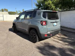 2017 Jeep Renegade Deserthawk