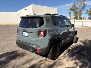 2017 Jeep Renegade Deserthawk