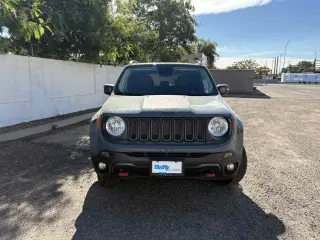 2017 Jeep Renegade Deserthawk