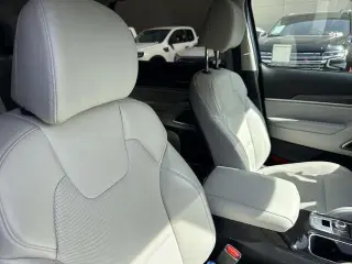 Kia Telluride 2023 AWD S 4dr SUV