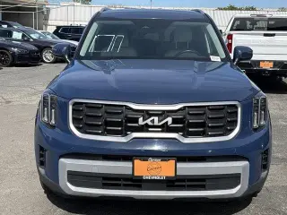 Kia Telluride 2023 AWD S 4dr SUV