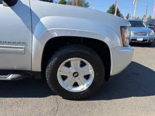 2013 Chevrolet Suburban LT