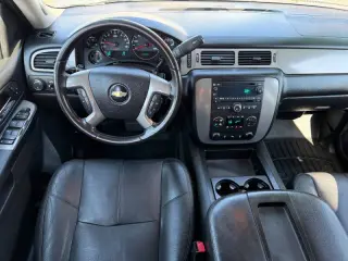 2013 Chevrolet Suburban LT