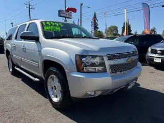 2013 Chevrolet Suburban LT