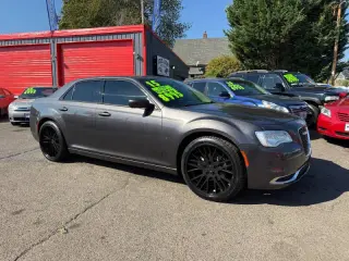 2015 Chrysler 300 Limited
