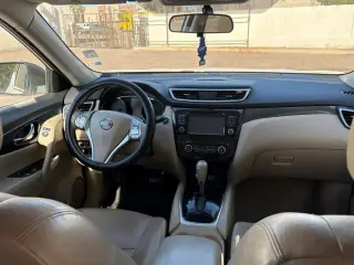 2014 Nissan Rogue SL