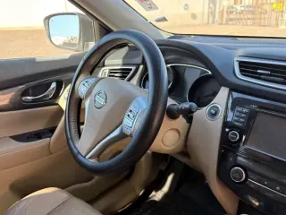 2014 Nissan Rogue SL