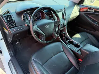 2012 Hyundai Sonata Limited