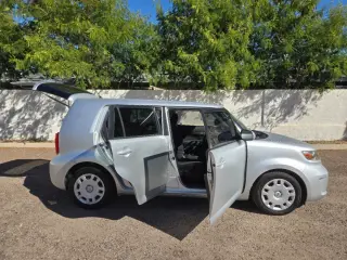 2009 Scion xB