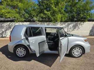 2009 Scion xB