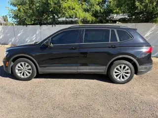 2018 Volkswagen Tiguan S