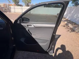 2018 Volkswagen Tiguan S