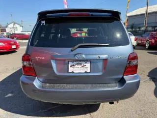 2004 Toyota Highlander