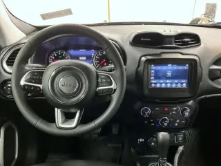 Jeep Renegade 2021 4x4 Latitude 4dr SUV