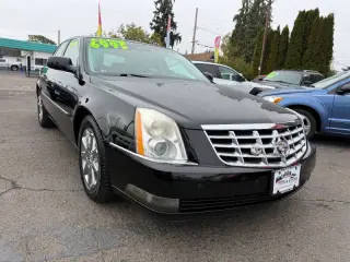 2009 Cadillac DTS Luxury 6-Passenger
