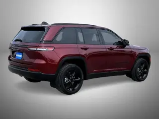 Jeep Grand Cherokee 2023 4x4 Laredo X 4dr SUV