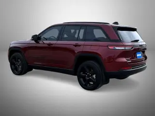 Jeep Grand Cherokee 2023 4x4 Laredo X 4dr SUV