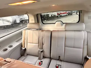2013 Chevrolet Suburban LT