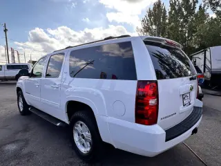 2013 Chevrolet Suburban LT