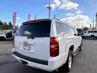 2013 Chevrolet Suburban LT