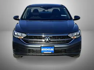 Volkswagen Jetta 2024 S 4dr Sedan 8A