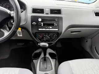 2005 Ford Focus ZX4 S