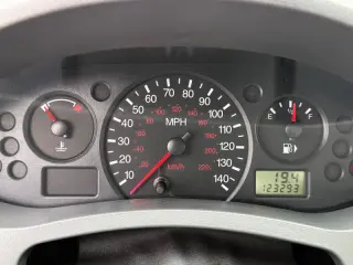 2005 Ford Focus ZX4 S