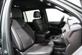 2023 Chevrolet Suburban