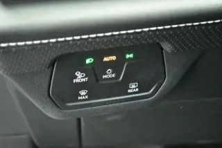 Volkswagen Atlas 2025 SE 4dr SUV w/Technology