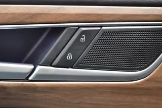 Volkswagen Atlas 2025 SE 4dr SUV w/Technology