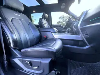 Ford F-150 2019 4x4 Platinum 4dr SuperCrew 5.5 ft. SB