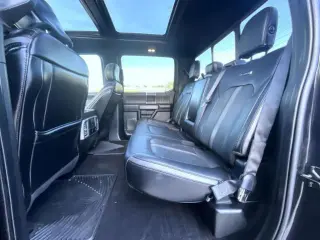 Ford F-150 2019 4x4 Platinum 4dr SuperCrew 5.5 ft. SB